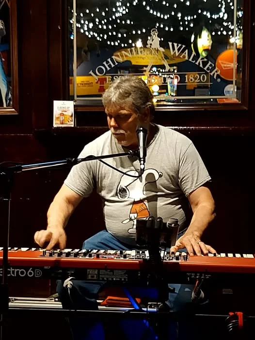 Roy at intimate venue with Nord keyboard